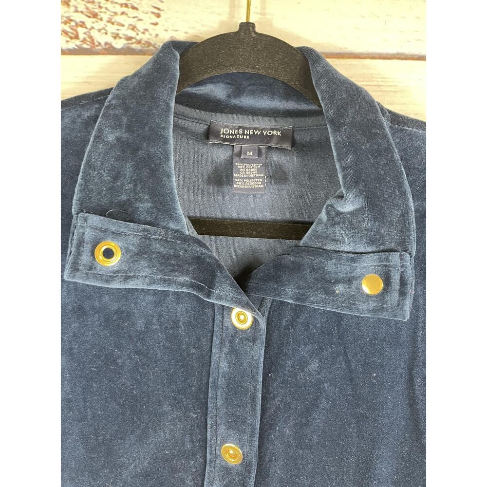 Jones New York Jacket Women's Size M Blue Velour Snap Front Pockets Long Sleeve - Picture 3 of 7